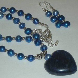 GENUINE  CARIBBEAN BLUE PEARL AND CHALCEDONY GEMSTONE NECKLACE